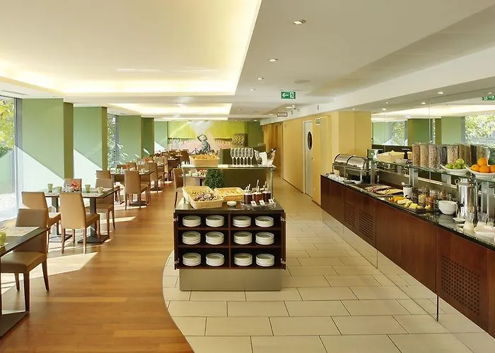 Hotel Ibercity Schoenbrunn