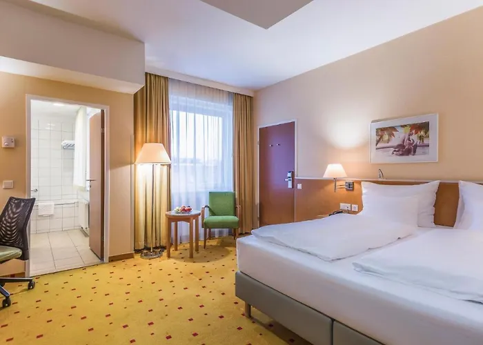 Ibercity Schoenbrunn 4*