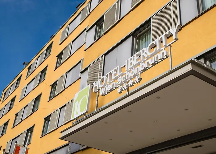 Hotel Ibercity Schoenbrunn 4*