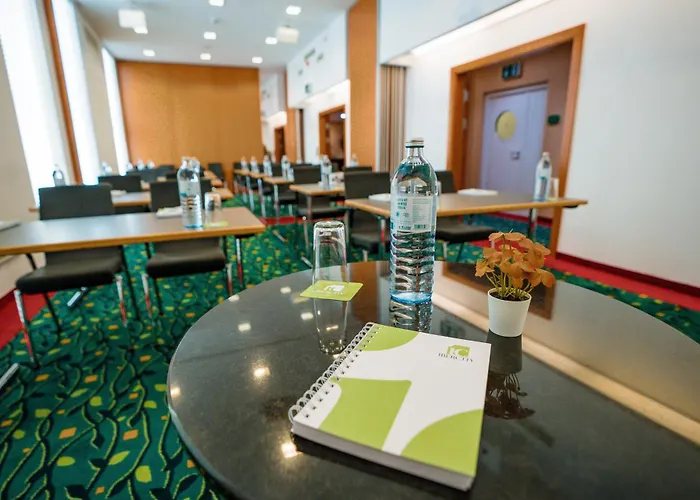 Ibercity Schoenbrunn 4*
