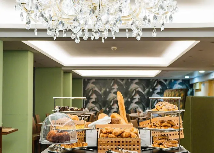 Hotel Ibercity Schoenbrunn