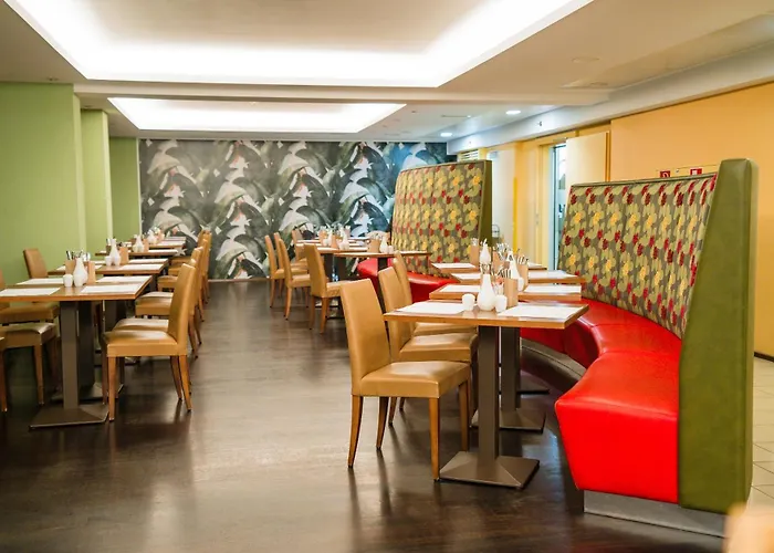 Ibercity Schoenbrunn Hotel 4*