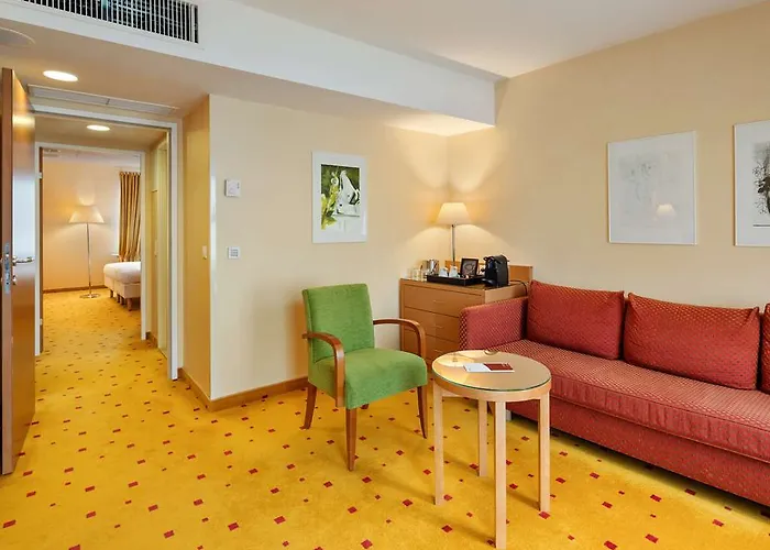 Ibercity Schoenbrunn 4*
